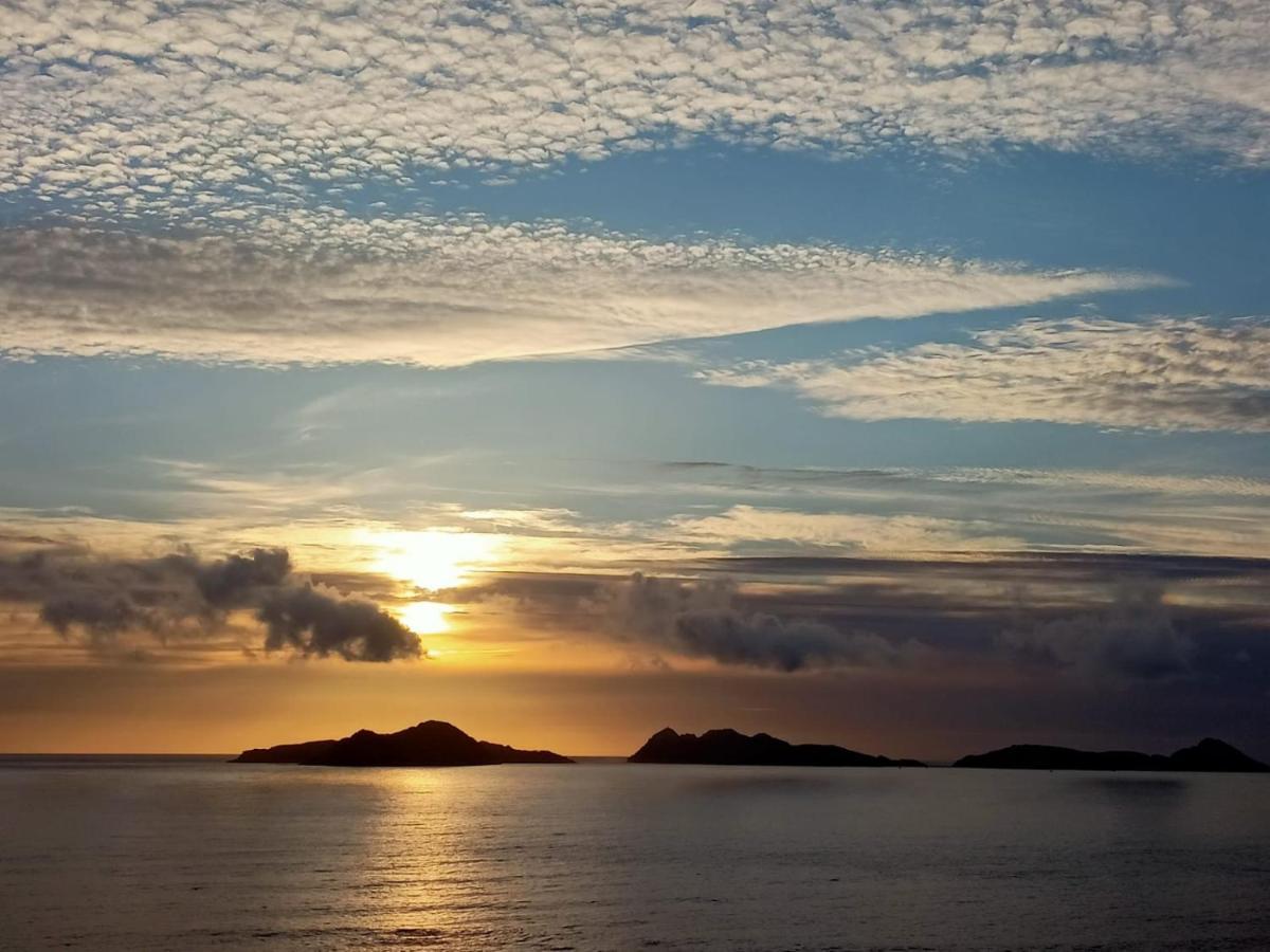 Precioso Apartamento Con Terreno Y Vistas A Cies Vigo Exteriér fotografie